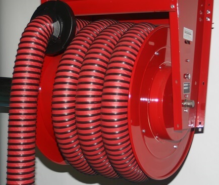 Fixed hose reel.